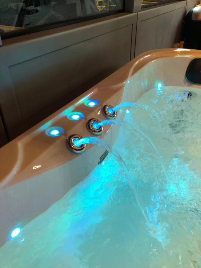 L Arret De Bus Insolite & Spa Villa Berck Eksteriør bilde